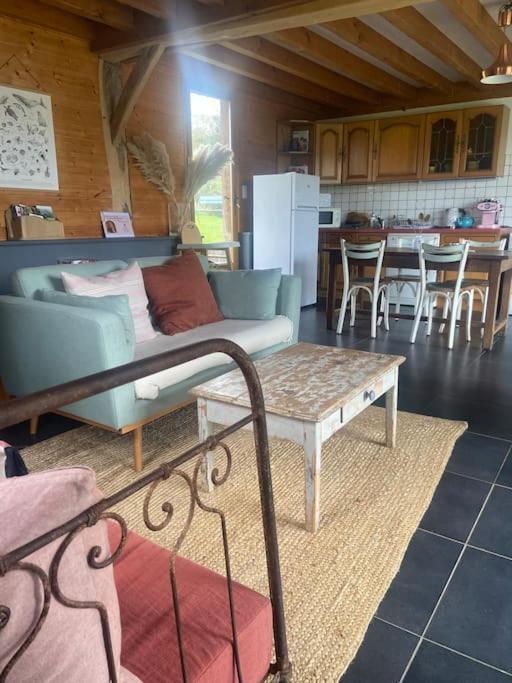 La Renardiere: Maison Avec Vue Exceptionnelle Ferienhaus Cour-Maugis-sur-Huisne